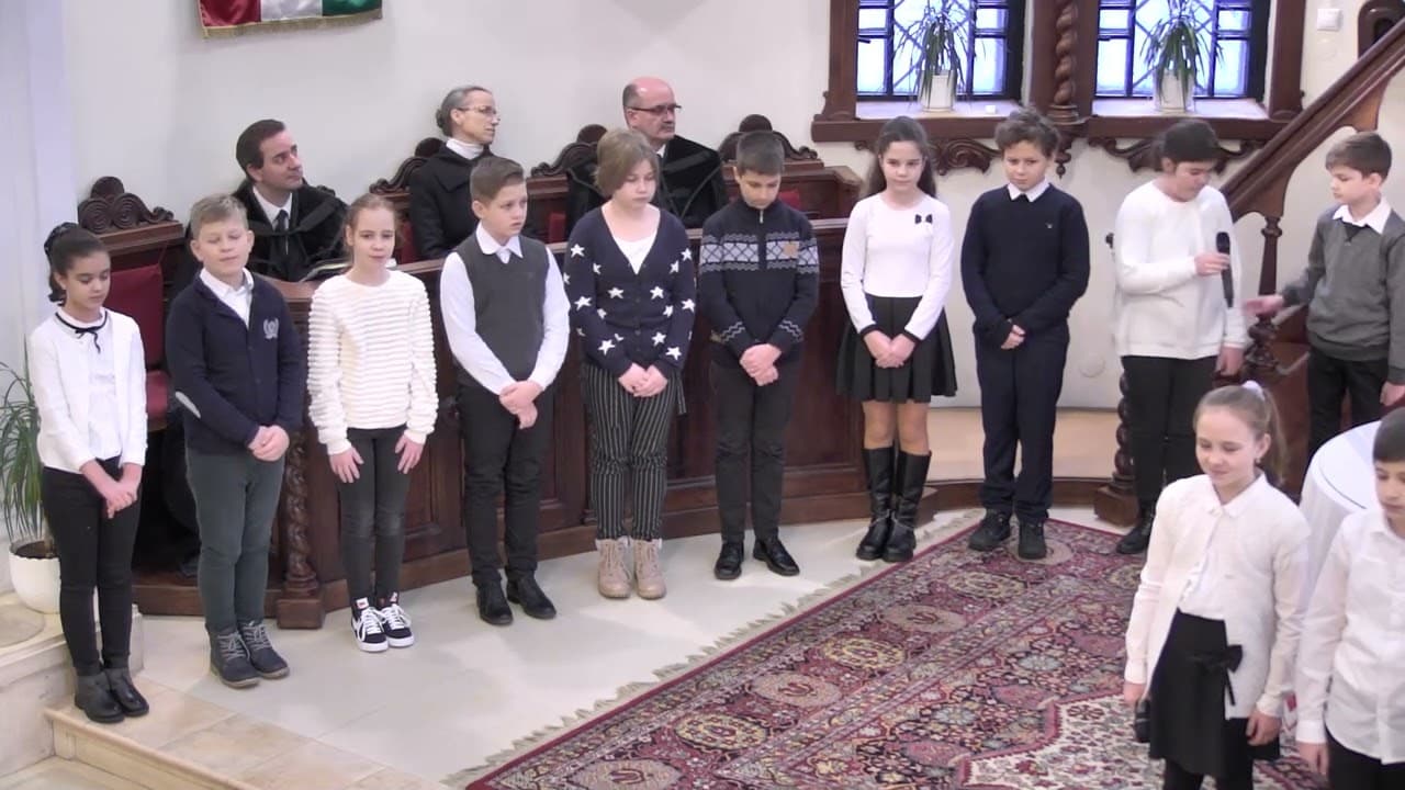 Jókaisok templomi szolgálata 2022.12.11 5.A.