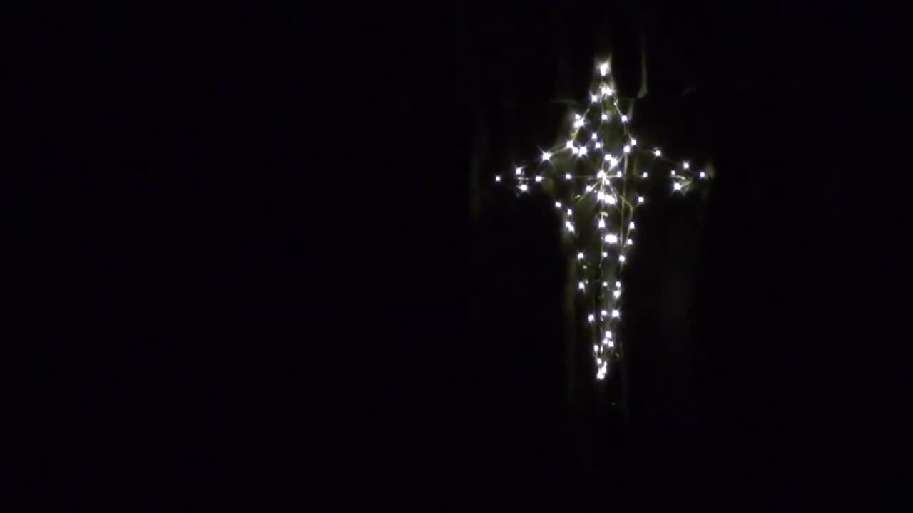 A sötétség szűnni kezd már