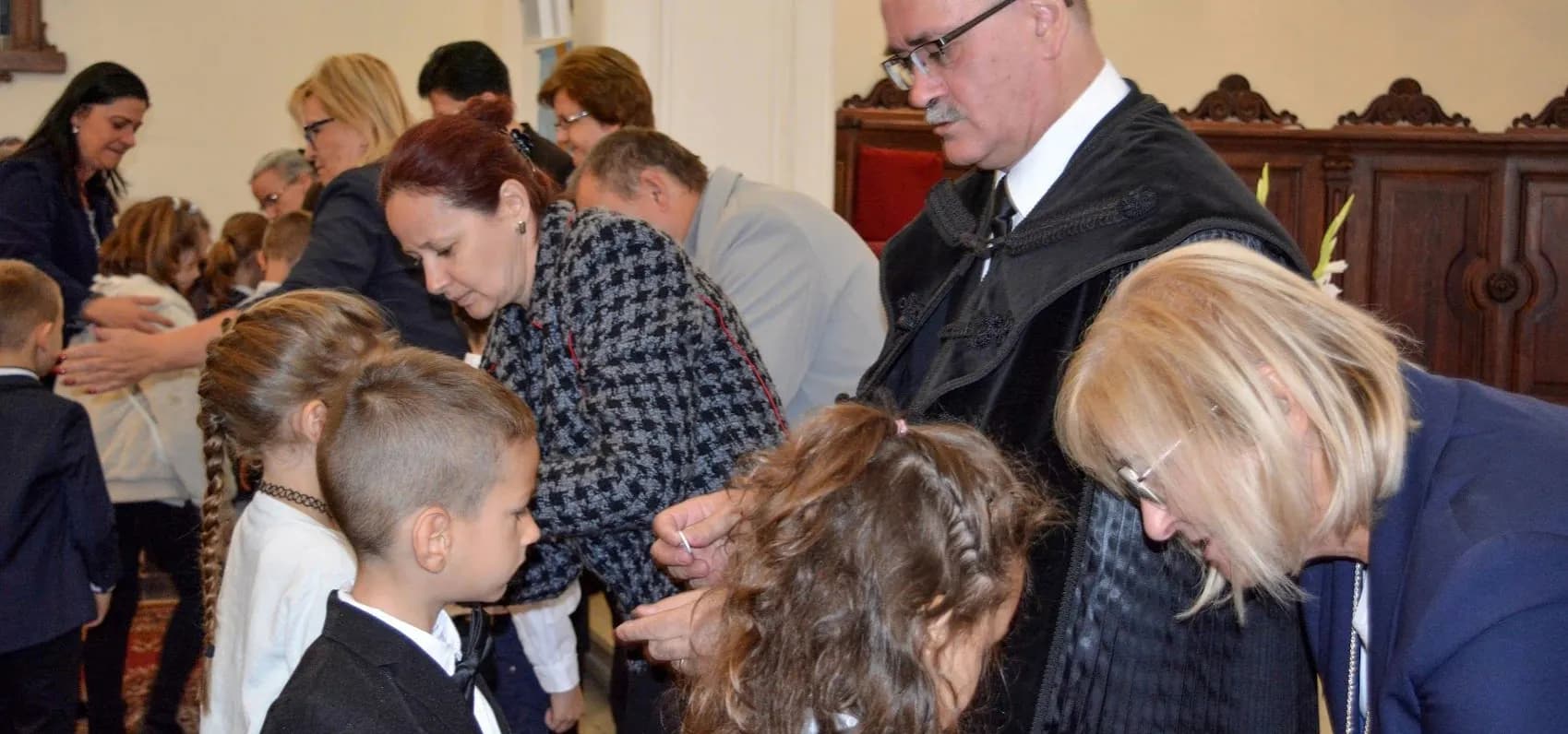 Fogadalmat tettek az új jókais diákok, és szüleik. - Nyíregyháza-Városi Református Egyházközség, 2023. október 9.