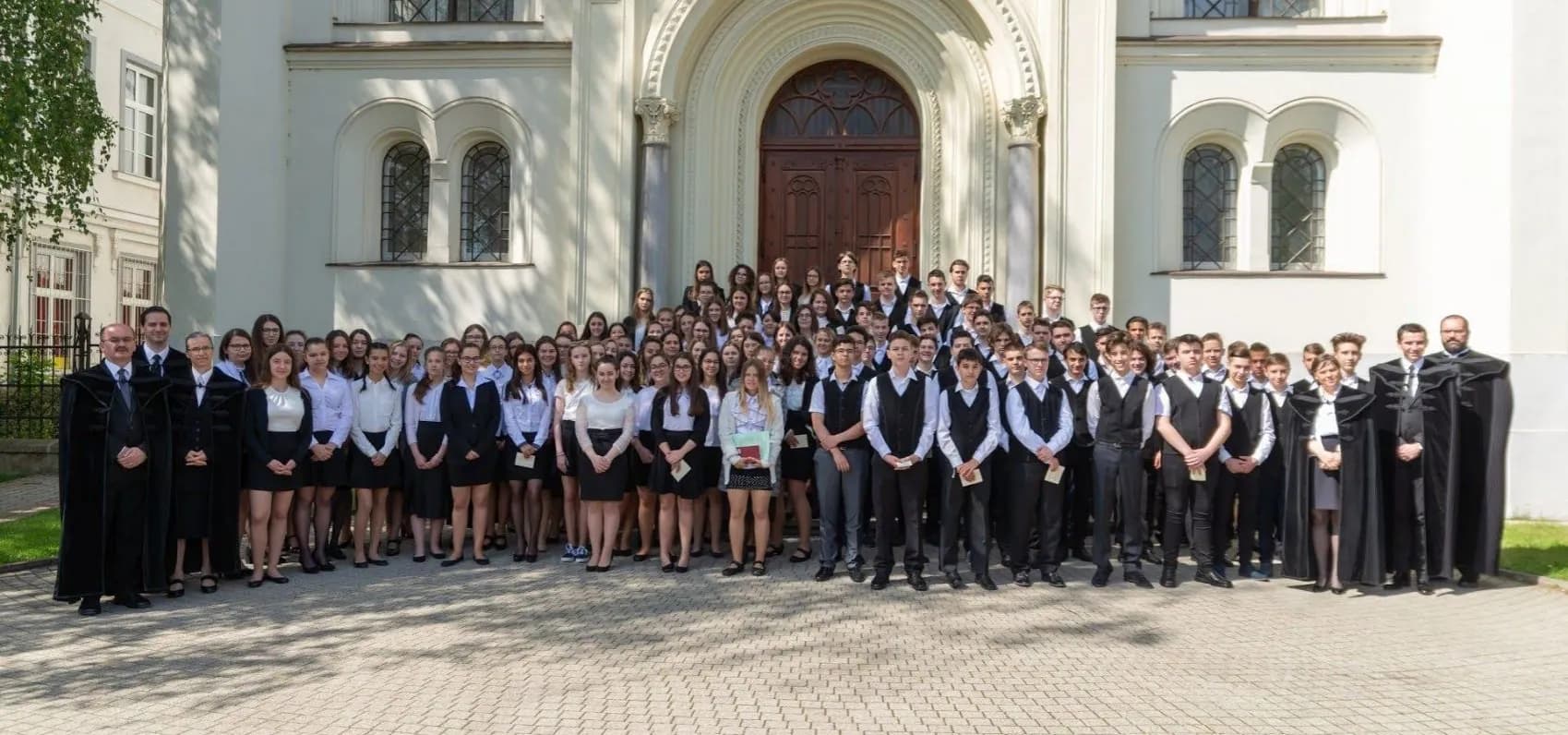 "Konf." - Velünk van az Isten! - Nyíregyháza-Városi Református Egyházközség, 2019. május 12.