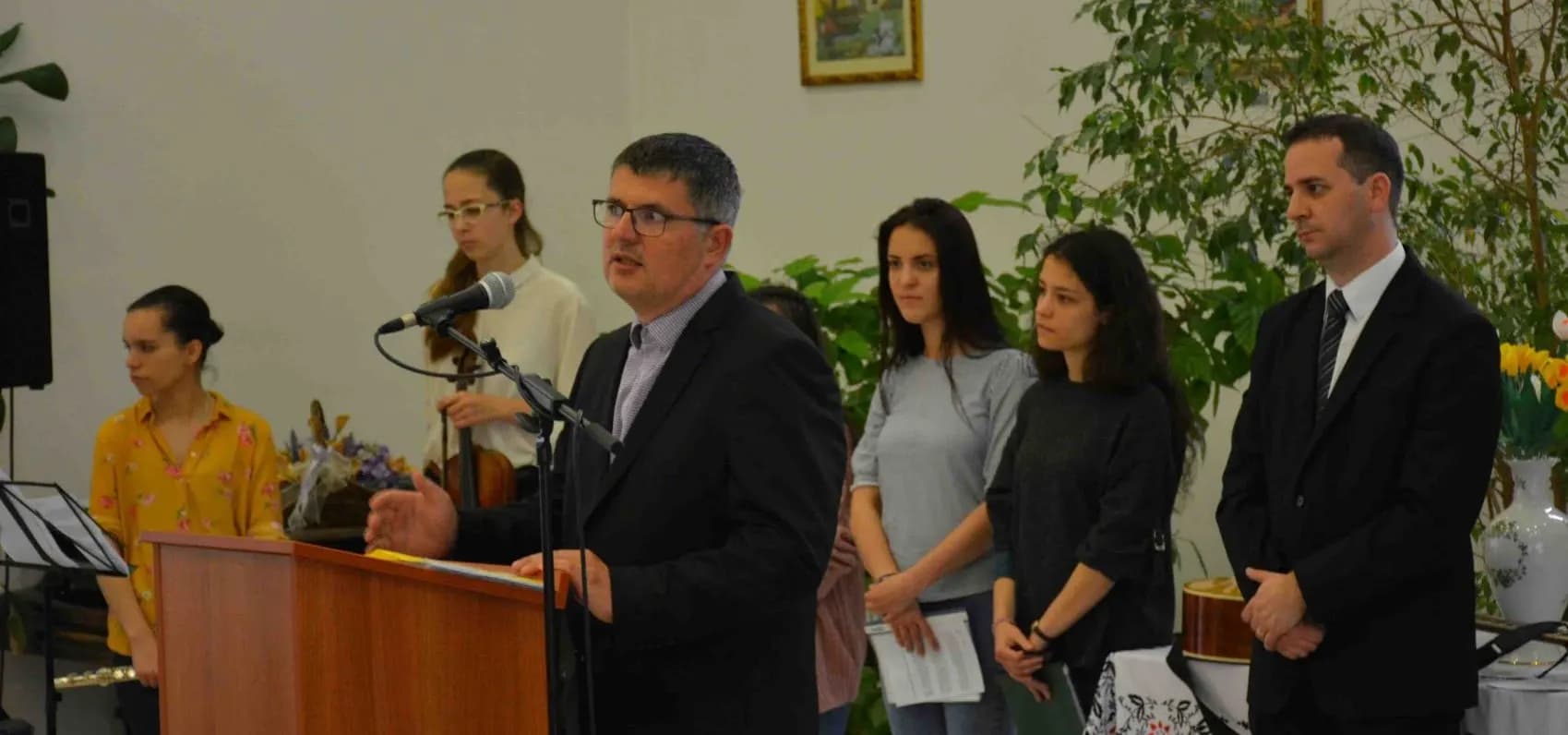 Vári Zoltán intézményvezető bizonyságtétele az Európa Rádióban - Nyíregyháza-Városi Református Egyházközség, 2023. október 28.