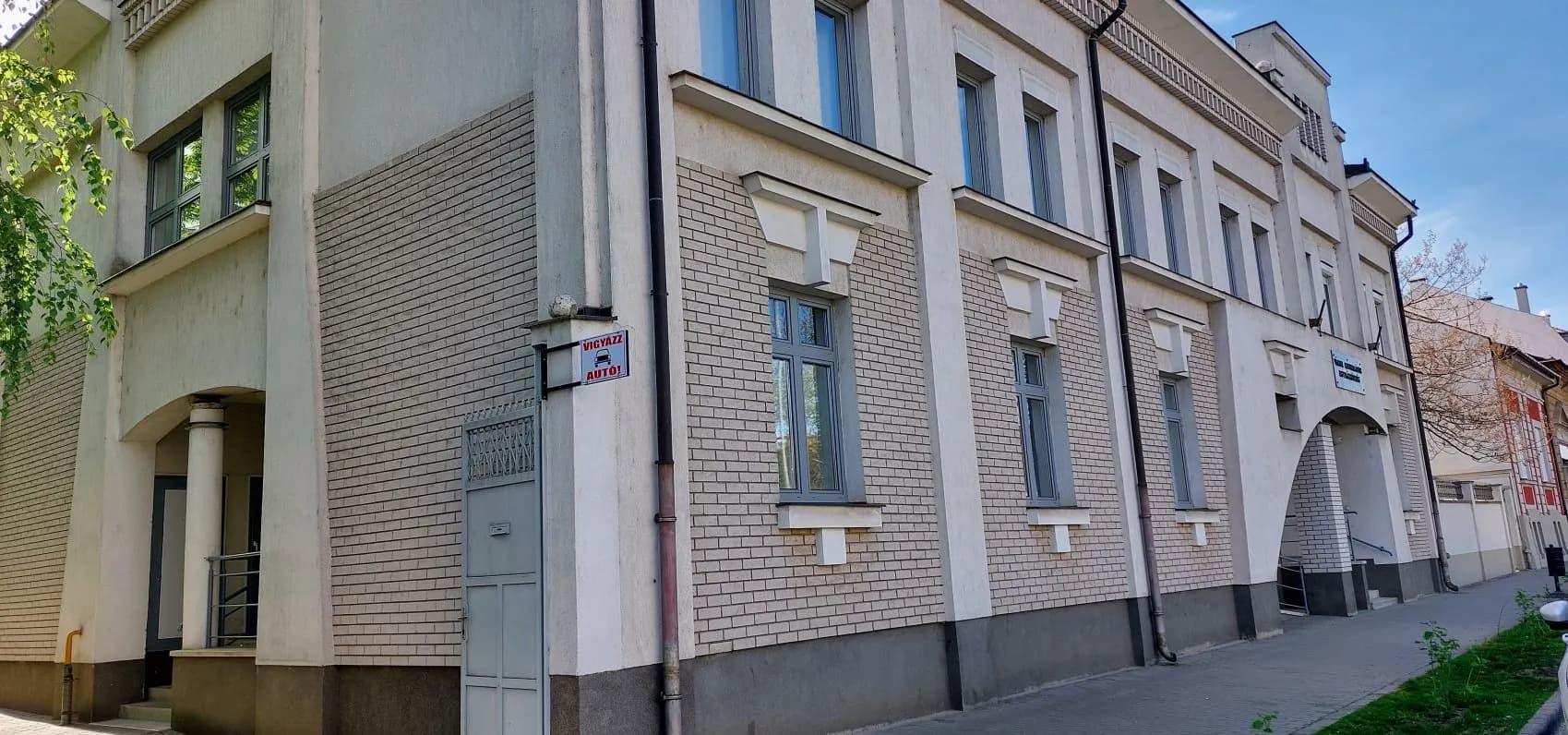 Lomtalanítás a Gyülekezeti Házban – Önkénteseket keresünk! - Nyíregyháza-Városi Református Egyházközség, 2024. április 9.