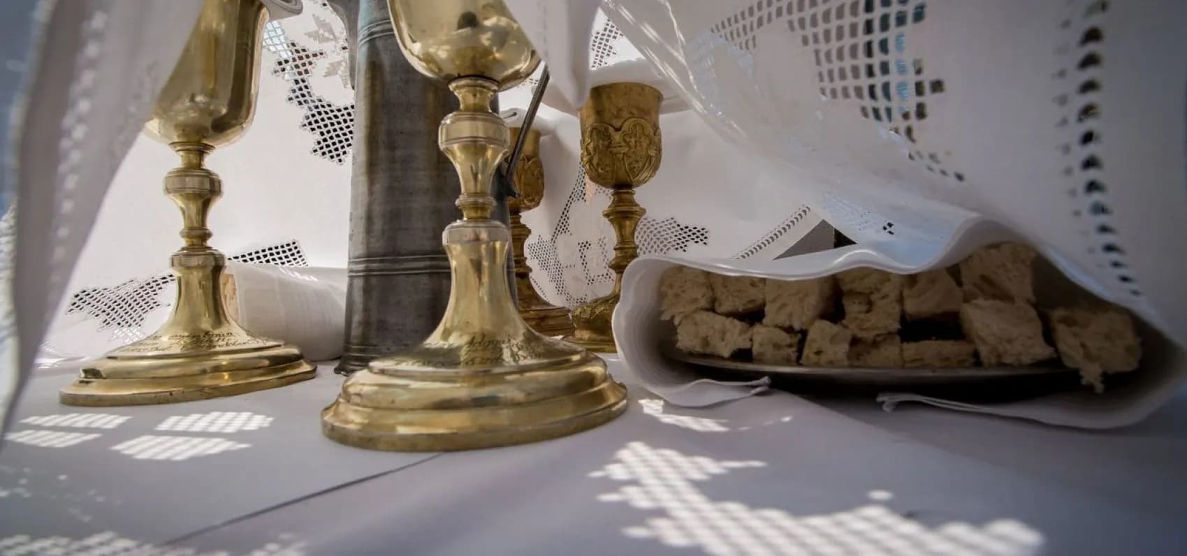 Ajánlás krízishelyzetben a kommunikációs eszközökkel közvetített istentiszteletekről - Nyíregyháza-Városi Református Egyházközség, 2020. április 4.