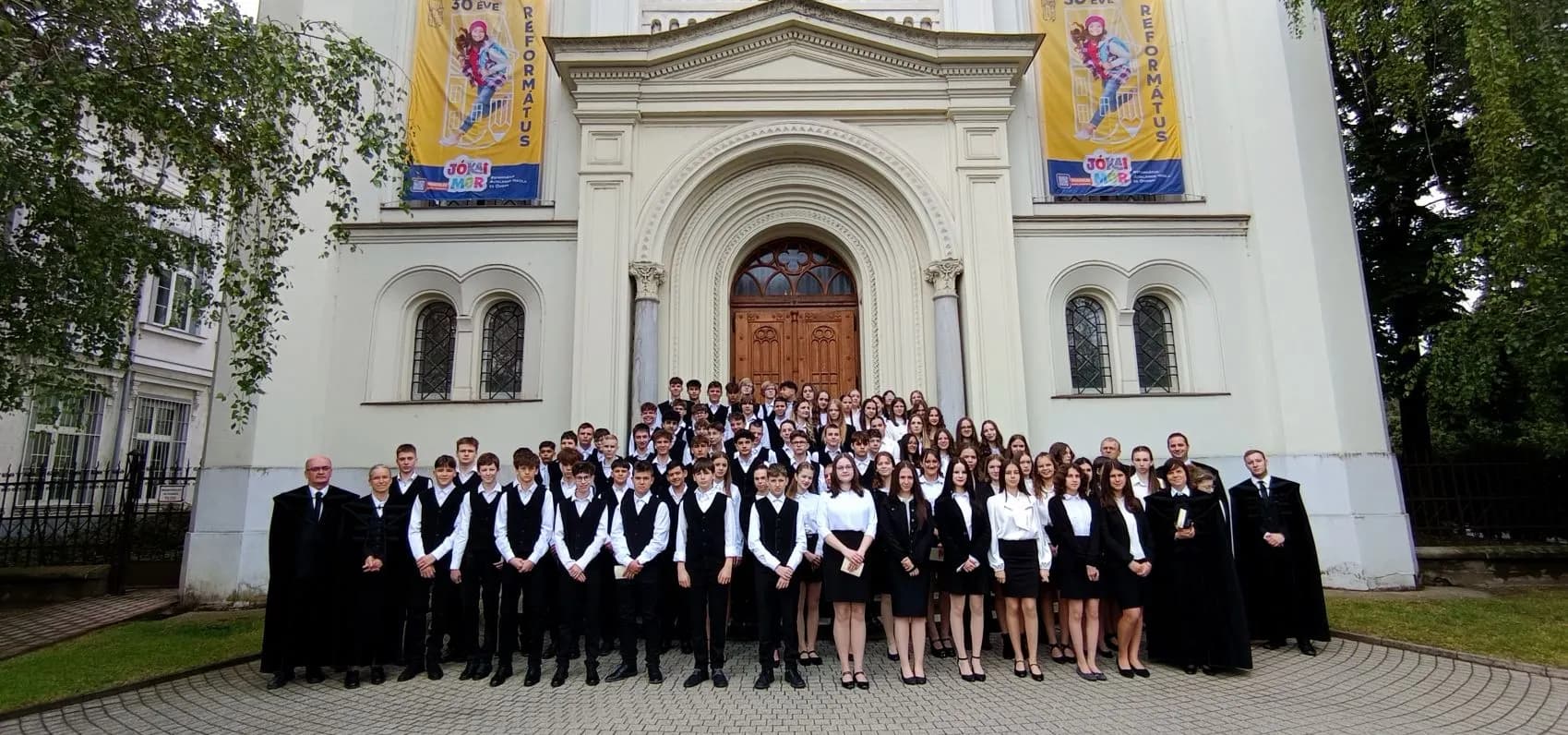 Konfirmáció Isten és a gyülekezet előtt - Nyíregyháza-Városi Református Egyházközség, 2025. május 11.