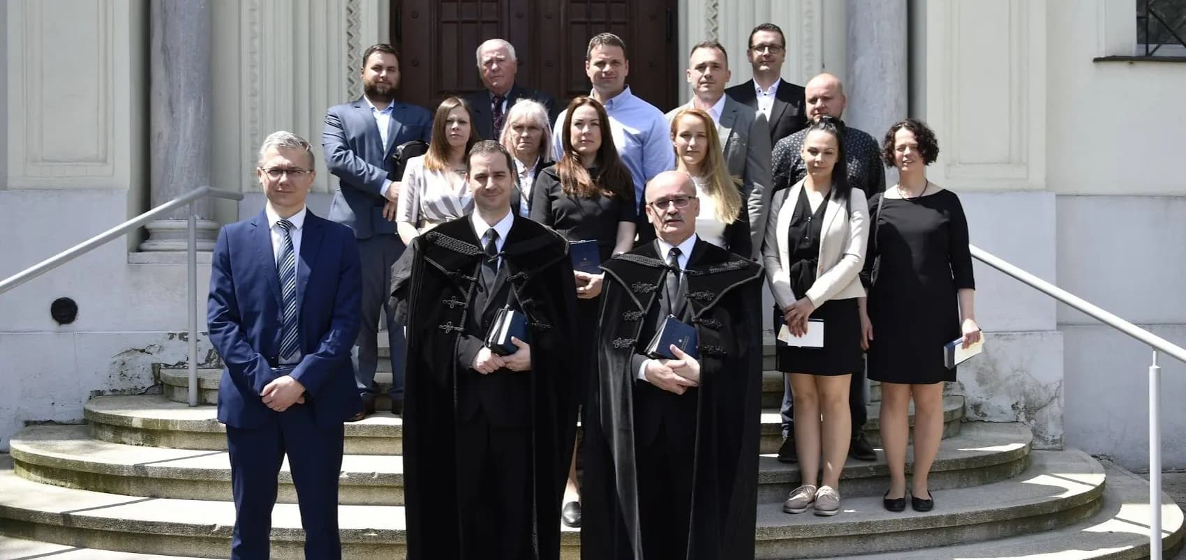 A kegyelemtől indulunk el az újjászületésig. - Felnőttek konfirmáltak gyülekezetünkben - Nyíregyháza-Városi Református Egyházközség, 2023. május 22.