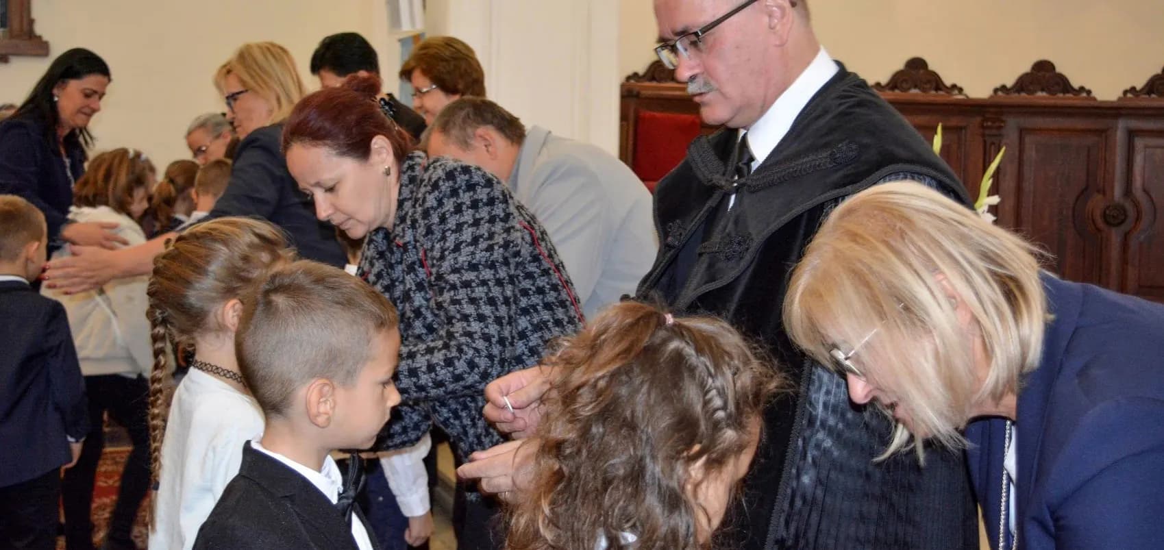 Fogadalmat tettek az új jókais diákok, és szüleik. - Nyíregyháza-Városi Református Egyházközség, 2023. október 9.