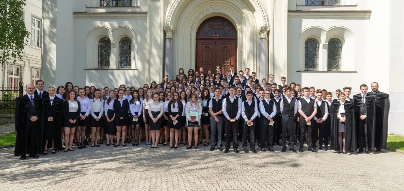 "Konf." - Velünk van az Isten! - Nyíregyháza-Városi Református Egyházközség, 2019. május 12.