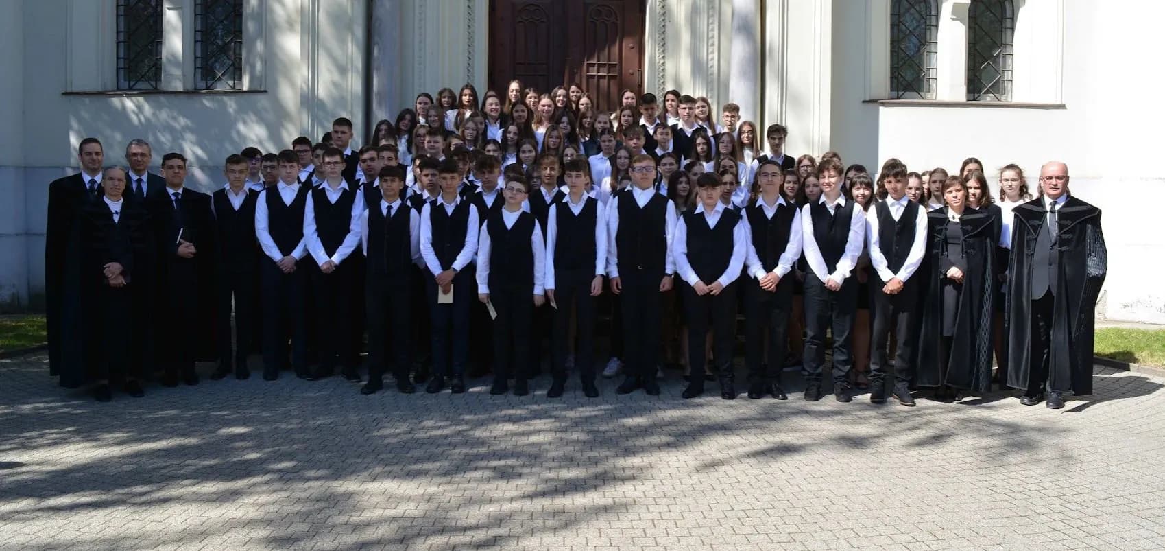 Fogadalmat tettek konfirmandusaink - Nyíregyháza-Városi Református Egyházközség, 2024. május 17.