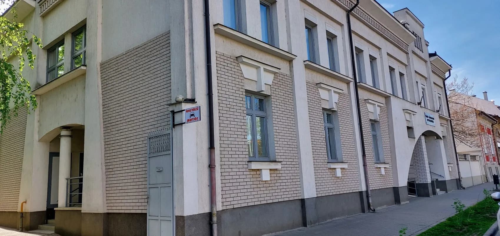 Lomtalanítás a Gyülekezeti Házban – Önkénteseket keresünk! - Nyíregyháza-Városi Református Egyházközség, 2024. április 9.