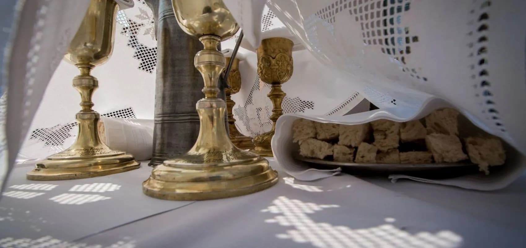 Ajánlás krízishelyzetben a kommunikációs eszközökkel közvetített istentiszteletekről - Nyíregyháza-Városi Református Egyházközség, 2020. április 4.