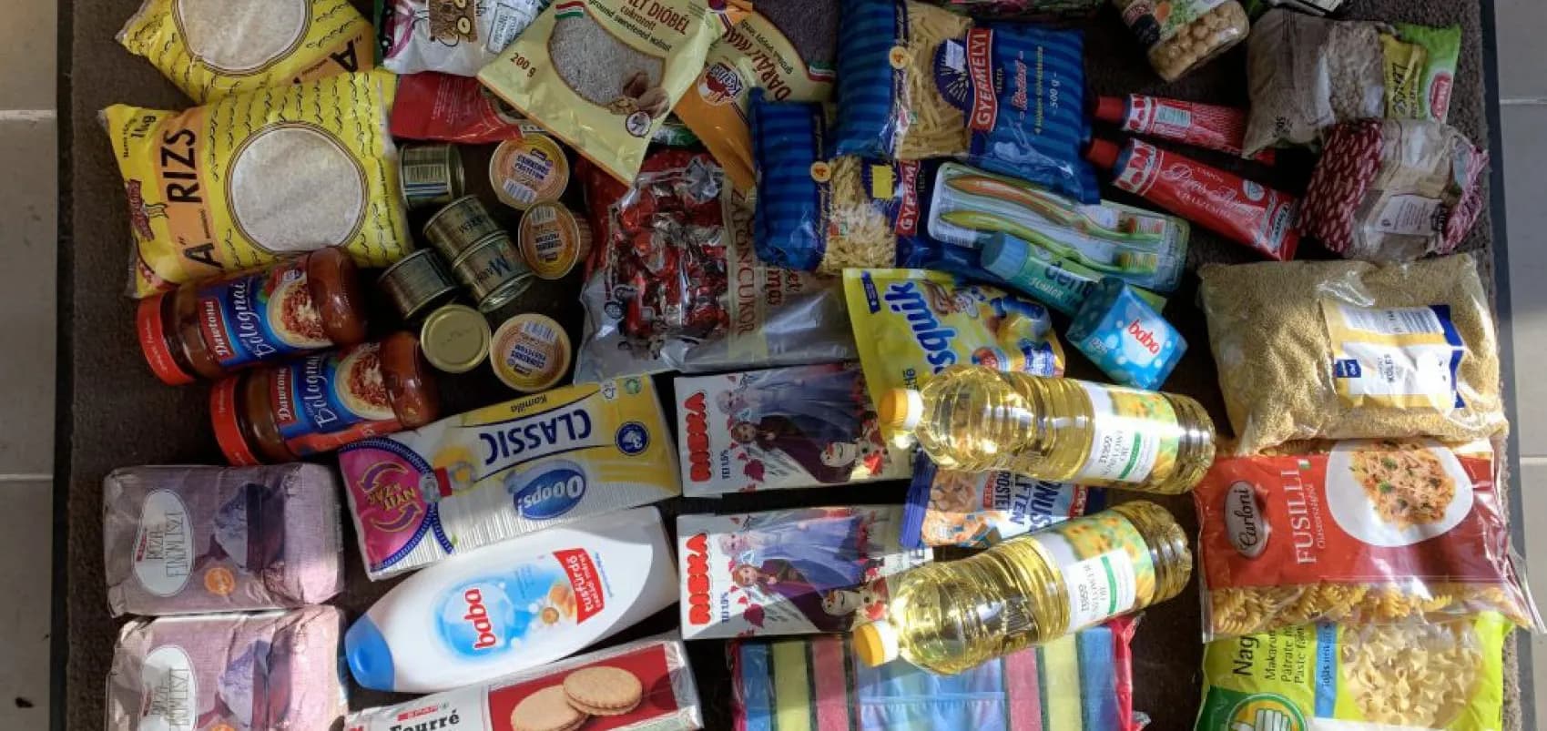 Tartós élelmiszergyűjtés - rászoruló kárpátaljai családoknak - Nyíregyháza-Városi Református Egyházközség, 2021. december 4.