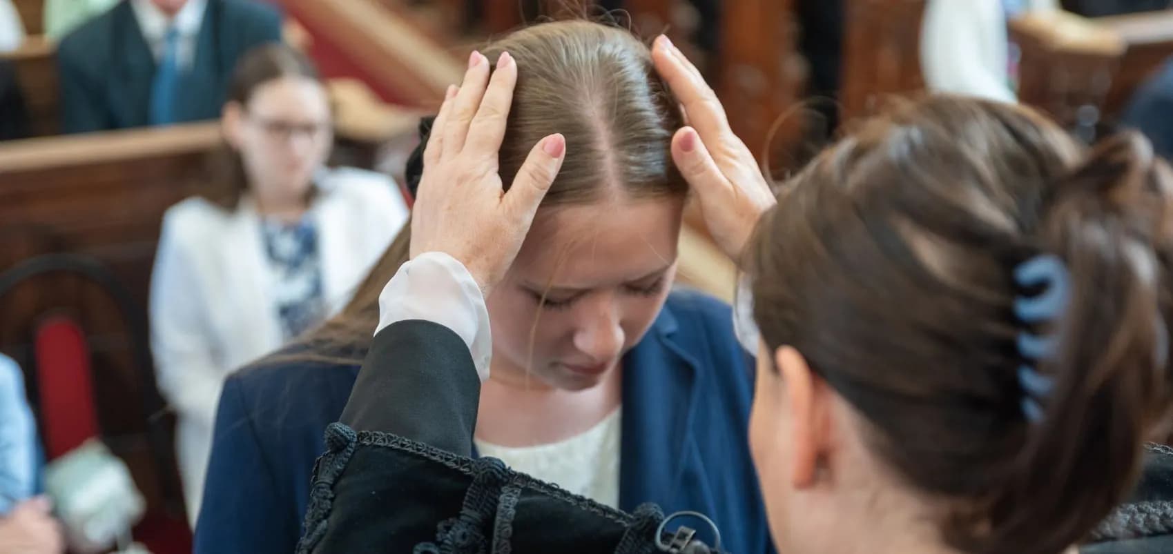 Fogadalmat tettek konfirmandusaink - Nyíregyháza-Városi Református Egyházközség, 2026. május 11.