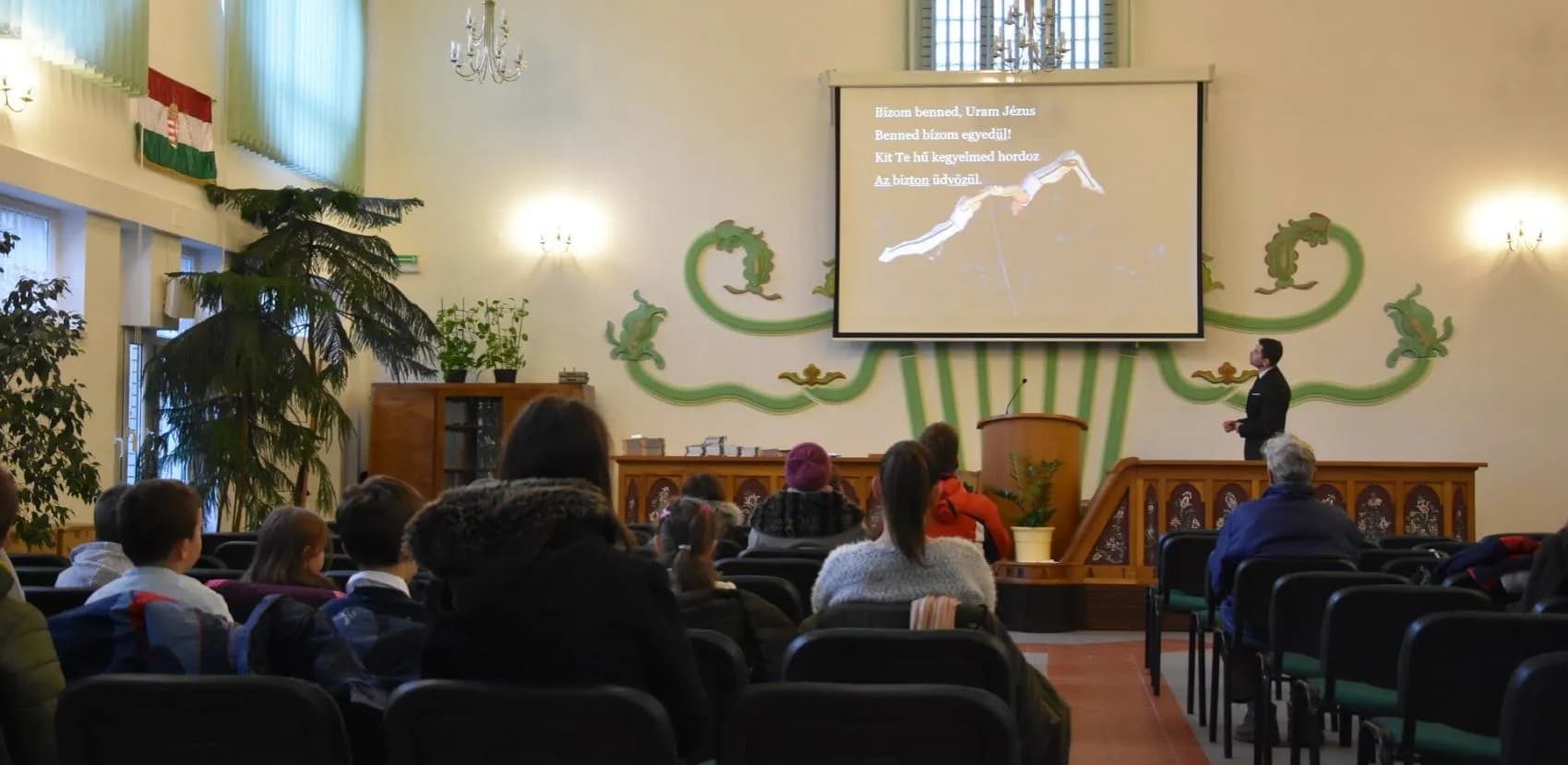 Újra nyilvánosak a reggeli áhítatok - 2020. május 18.