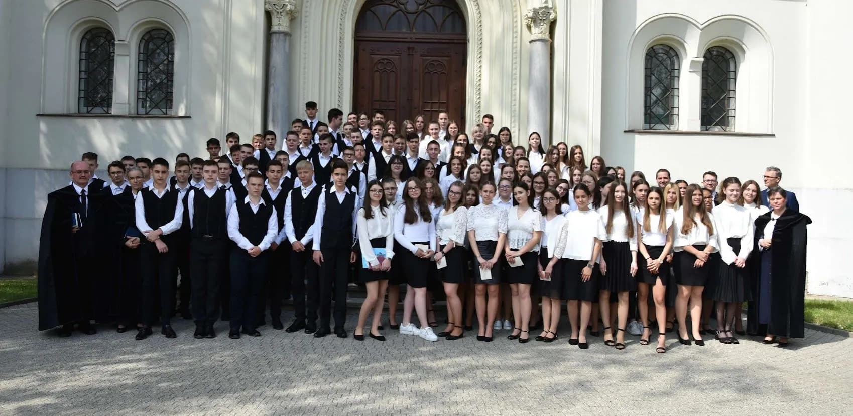 "Én Istenem!" - 104 fiatal tett konfirmációs fogadalmat - 2022. május 15.