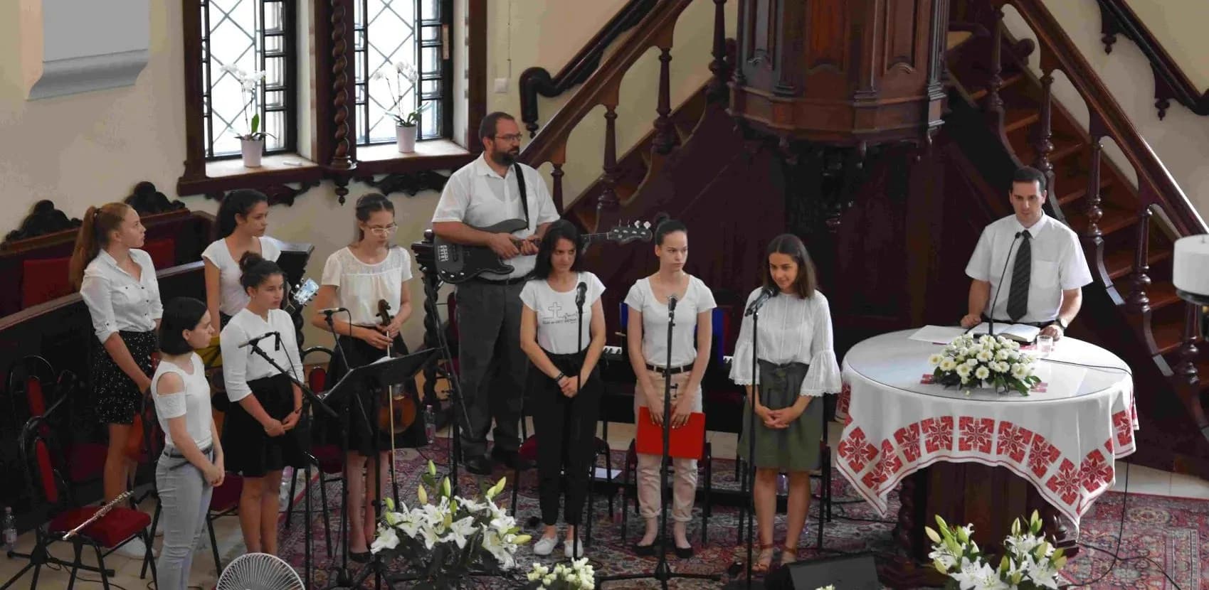 Ifjúsági istentisztelet