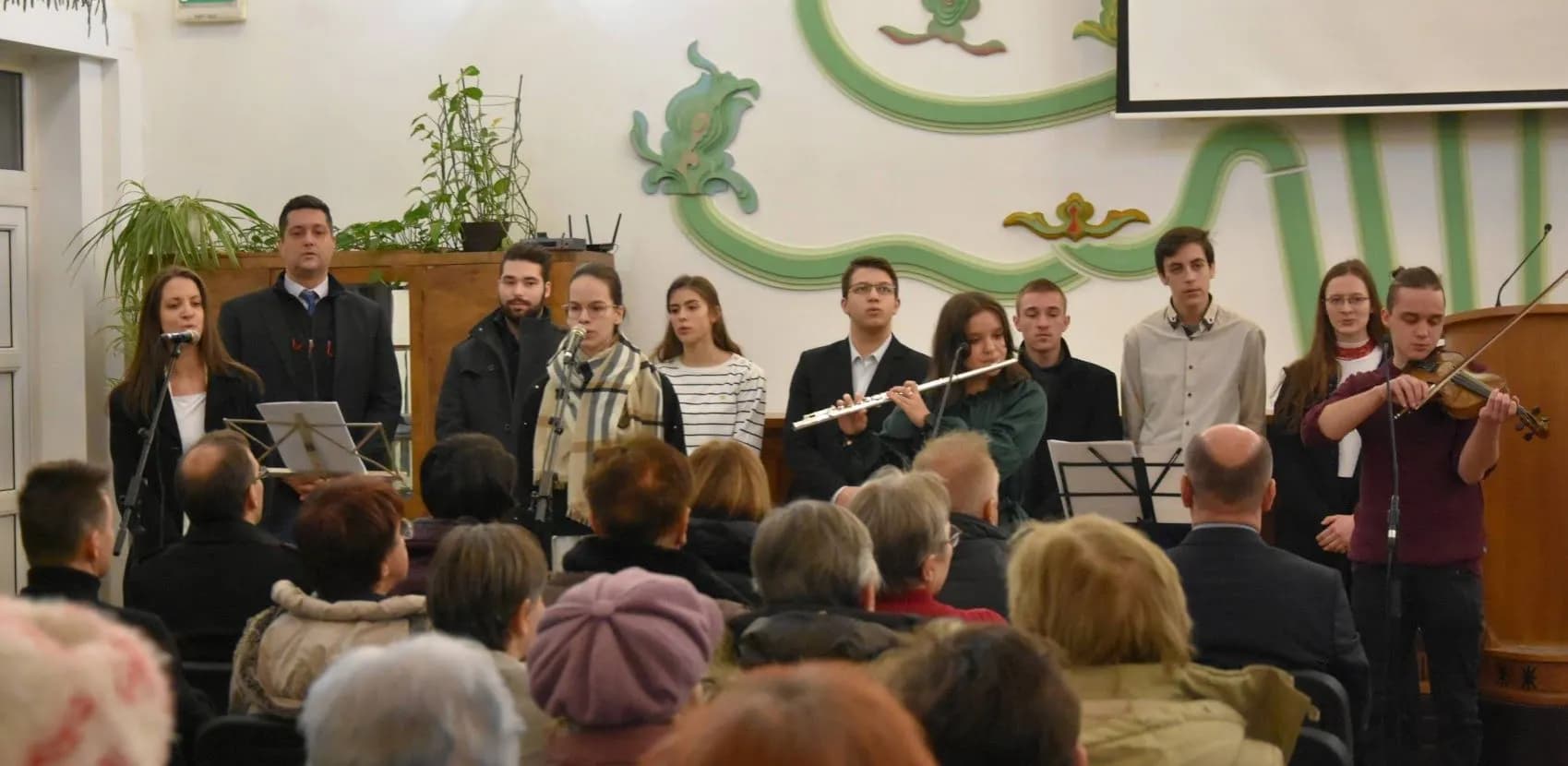 Az ifjúsági csoportok karácsonyi szolgálata