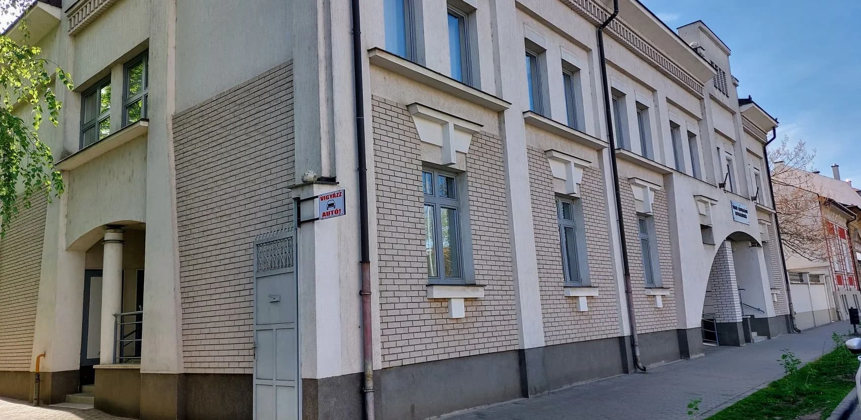 Lomtalanítás a Gyülekezeti Házban – Önkénteseket keresünk! - 2024. április 9.