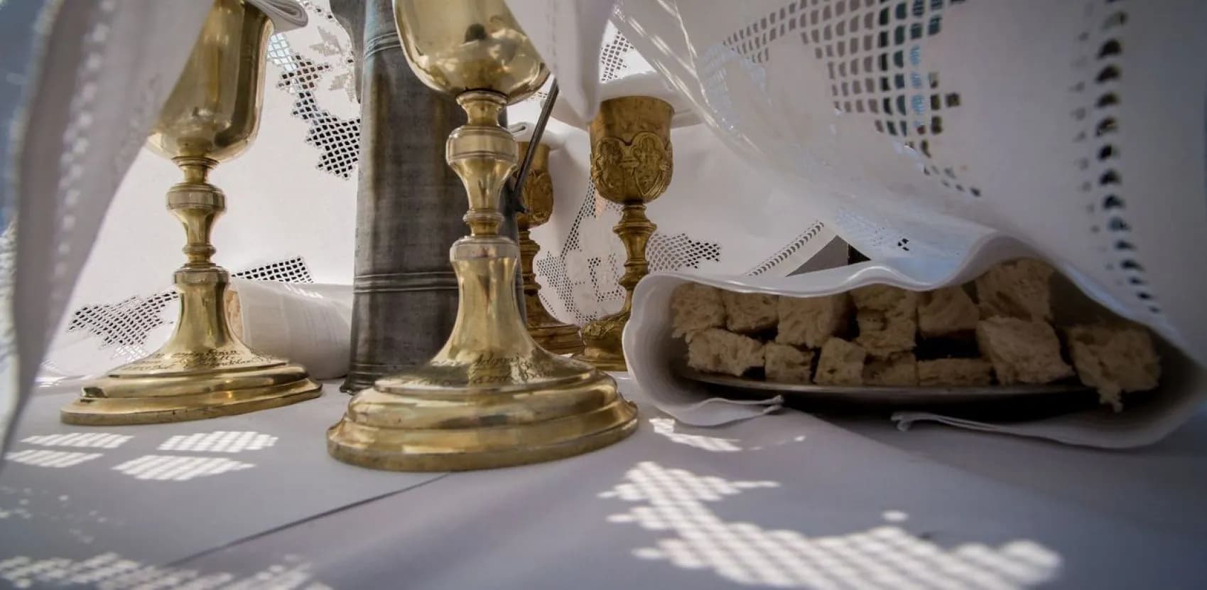 Ajánlás krízishelyzetben a kommunikációs eszközökkel közvetített istentiszteletekről - 2020. április 4.