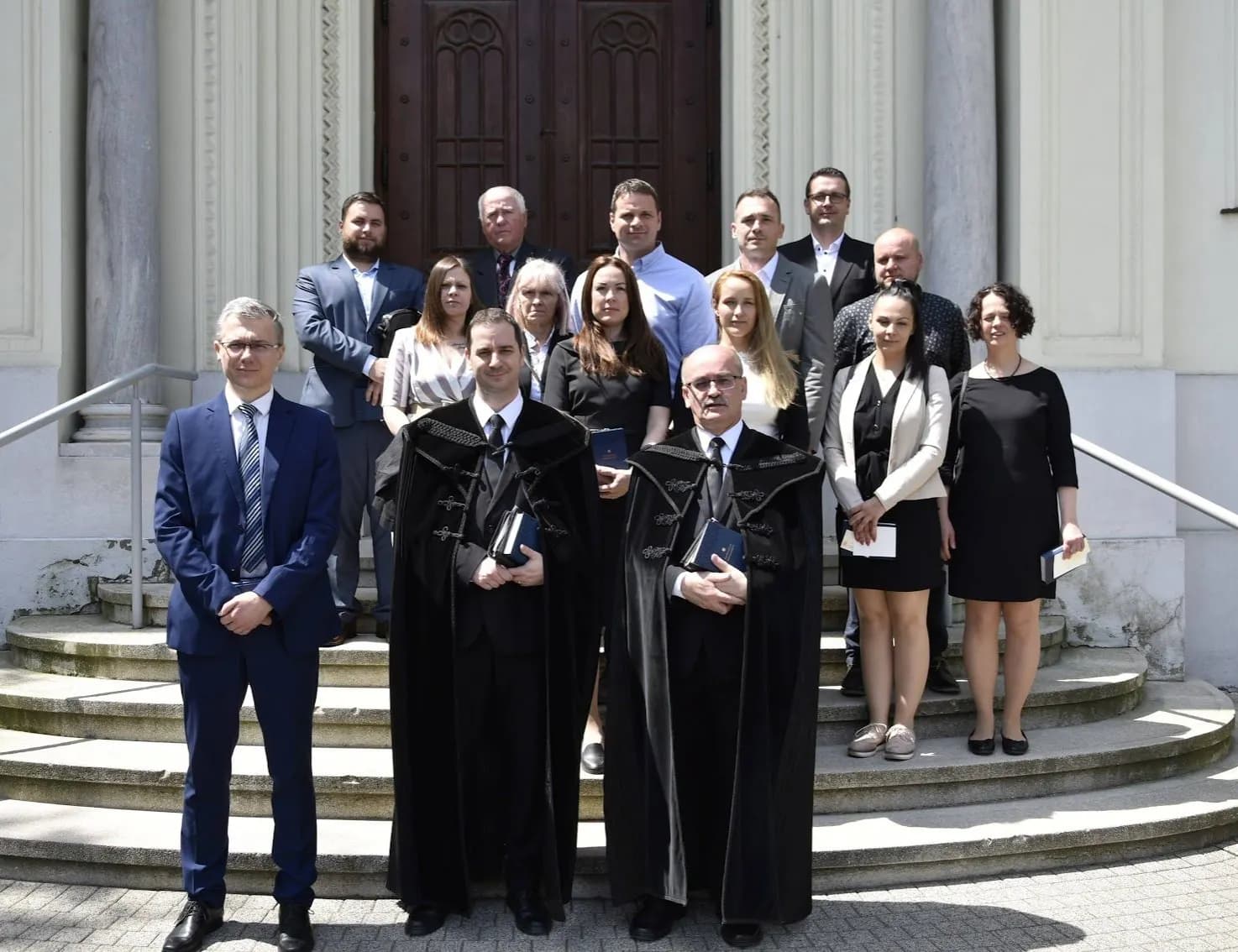 A kegyelemtől indulunk el az újjászületésig. - Felnőttek konfirmáltak gyülekezetünkben - Nyíregyháza-Városi Református Egyházközség, 2023. május 22.