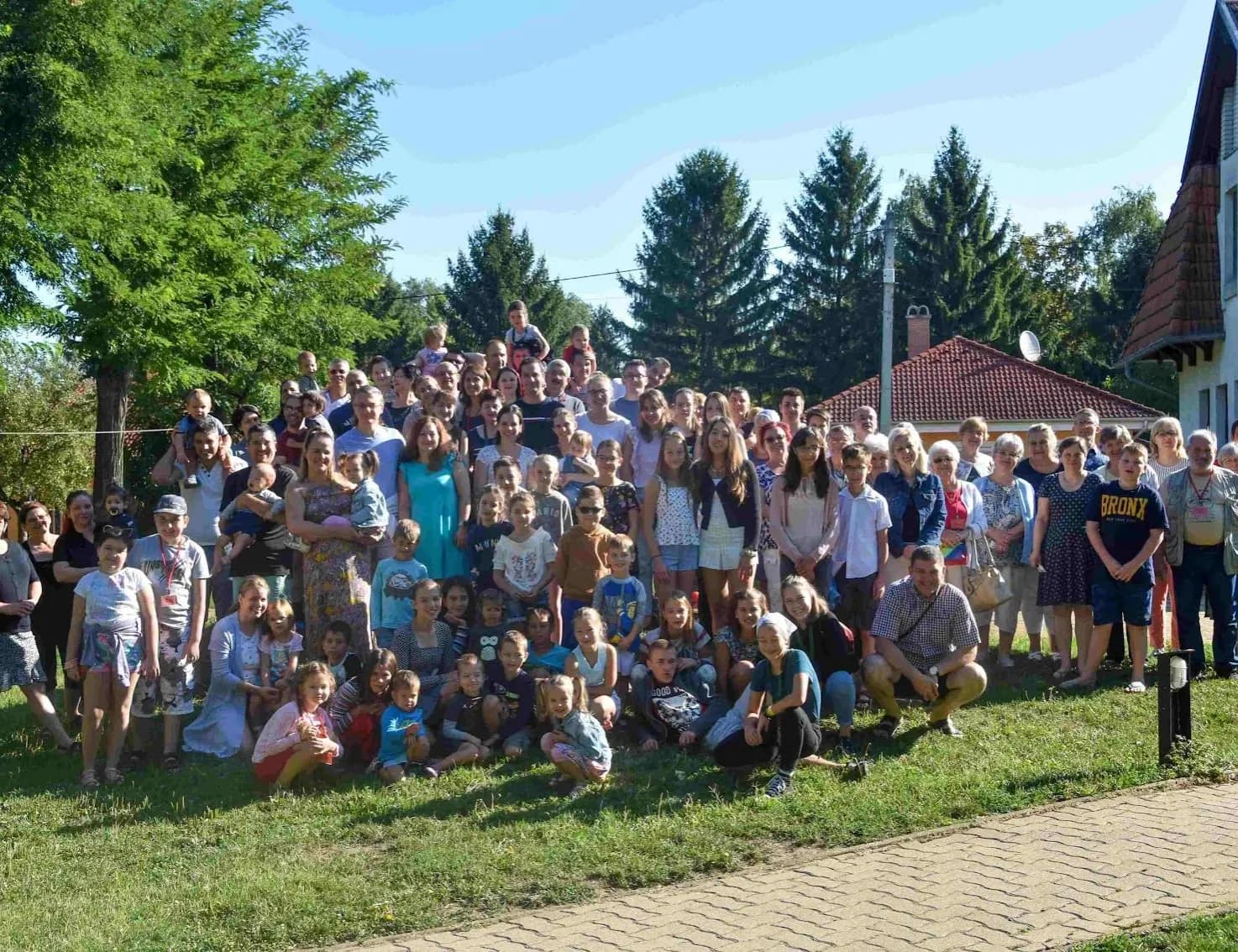 Olimpia, templomfelújítás, Csupafül, madárodú - ilyen volt Berekfürdő 2021-ben - Nyíregyháza-Városi Református Egyházközség, 2021. augusztus 25.