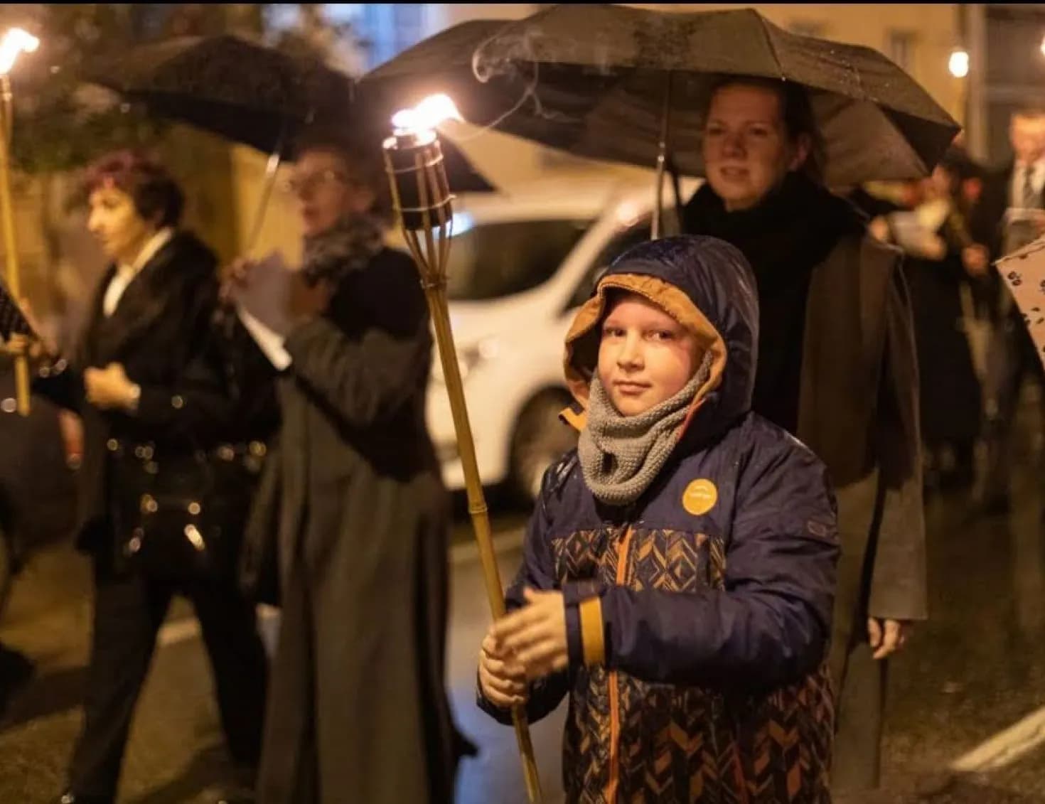 Egyedül hit által üdvözülünk - Fáklyás felvonulás Nyíregyházán a reformáció emlékünnepén - Nyíregyháza-Városi Református Egyházközség, 2023. november 1.