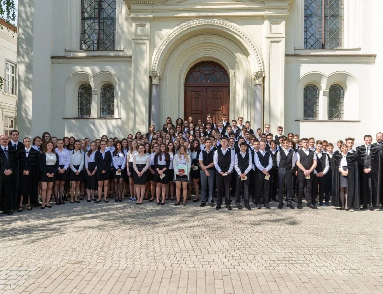 "Konf." - Velünk van az Isten! - Nyíregyháza-Városi Református Egyházközség, 2019. május 12.