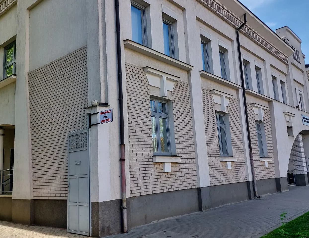 Lomtalanítás a Gyülekezeti Házban – Önkénteseket keresünk! - Nyíregyháza-Városi Református Egyházközség, 2024. április 9.