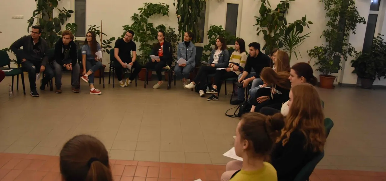 Ifjúsági bibliaórák - Nyíregyháza-Városi Református Egyházközség