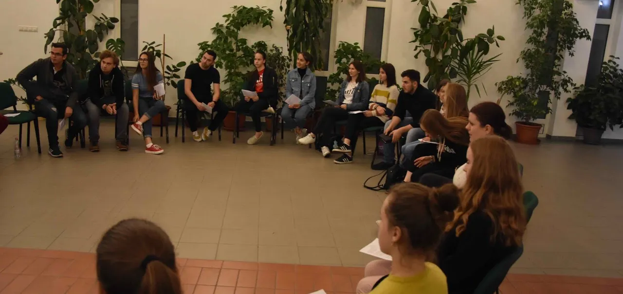 Ifjúsági bibliaórák - Nyíregyháza-Városi Református Egyházközség