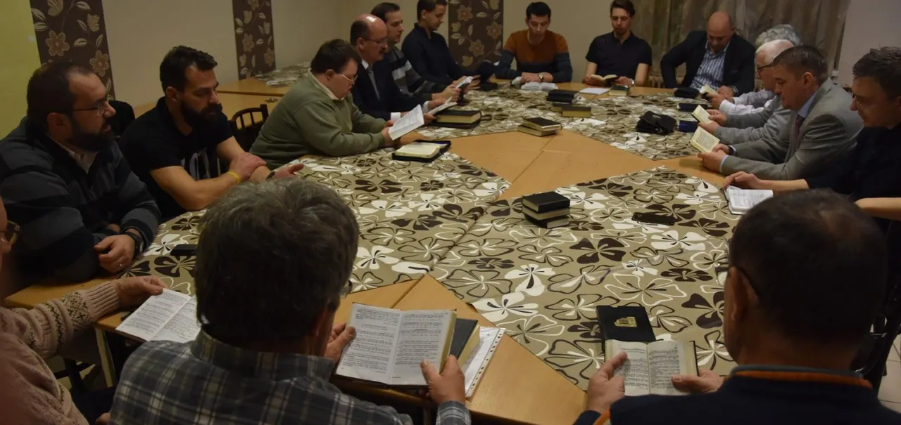 Férfi bibliaóra - Nyíregyháza-Városi Református Egyházközség