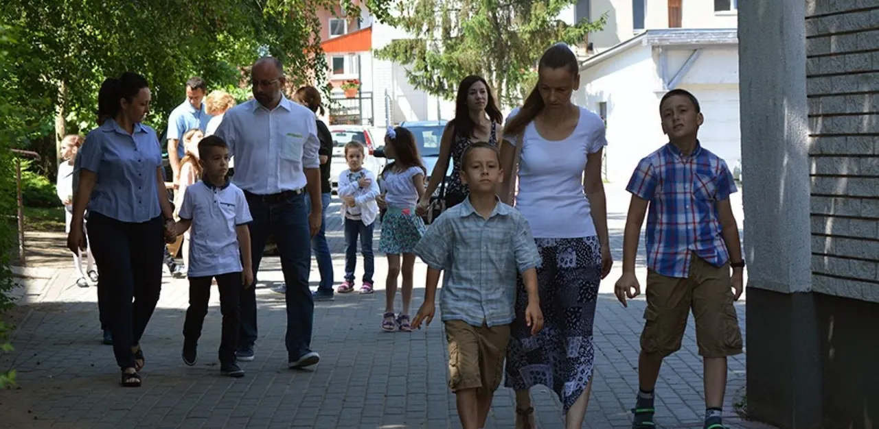 Gyermek-istentiszteleti bazár