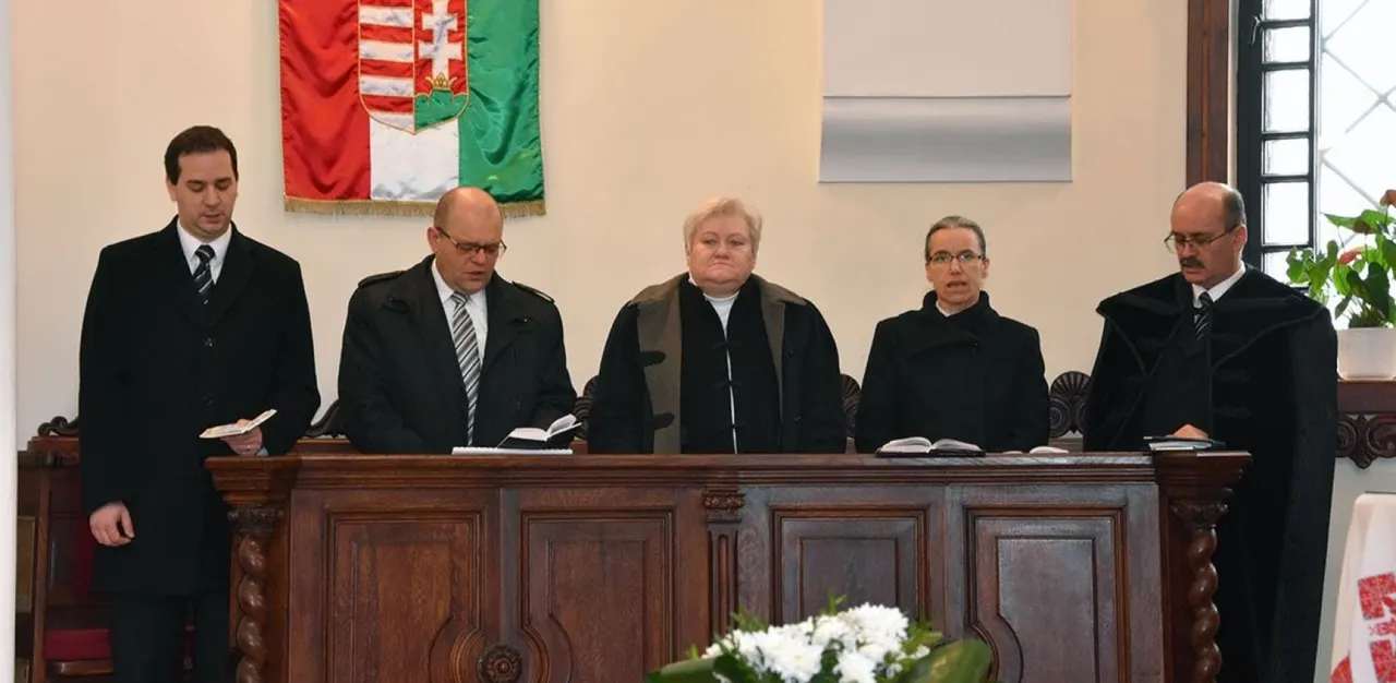 Hidi László segédlelkész vizsga-istentisztelete