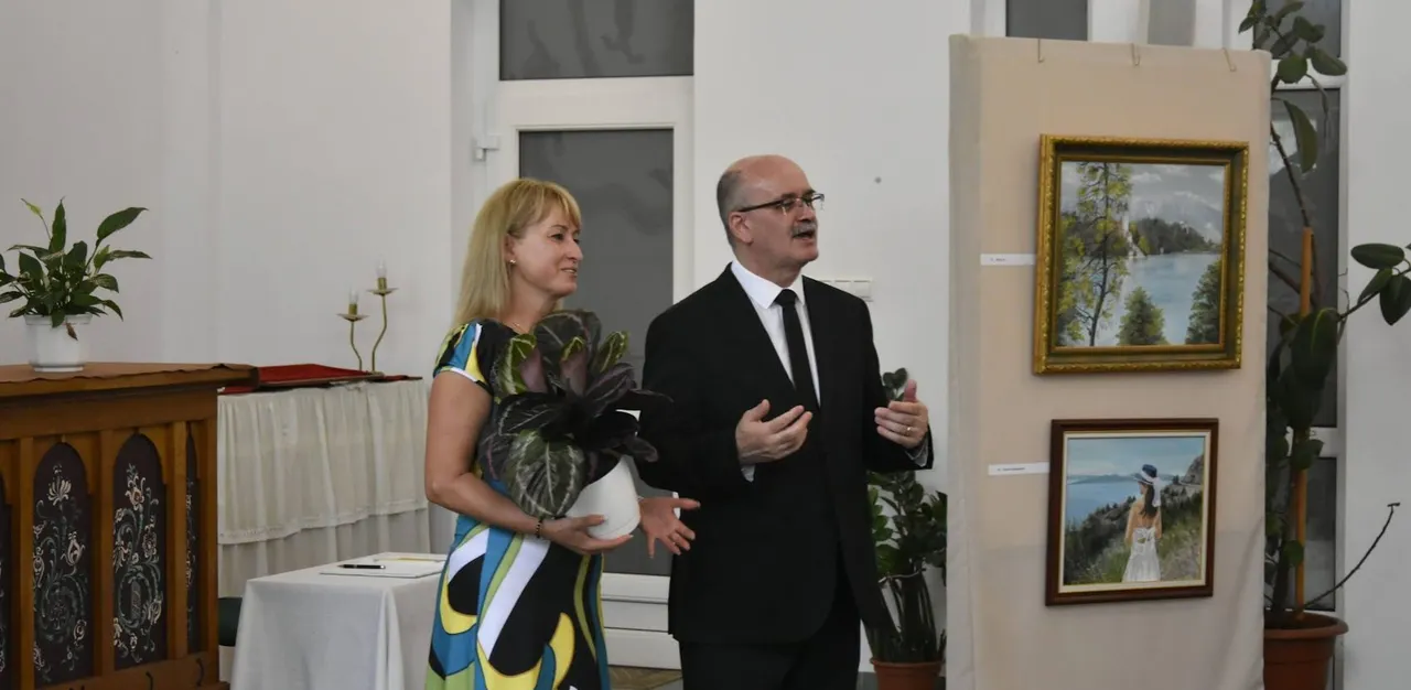  Kiállításmegnyitó és bölcsődei találkozó