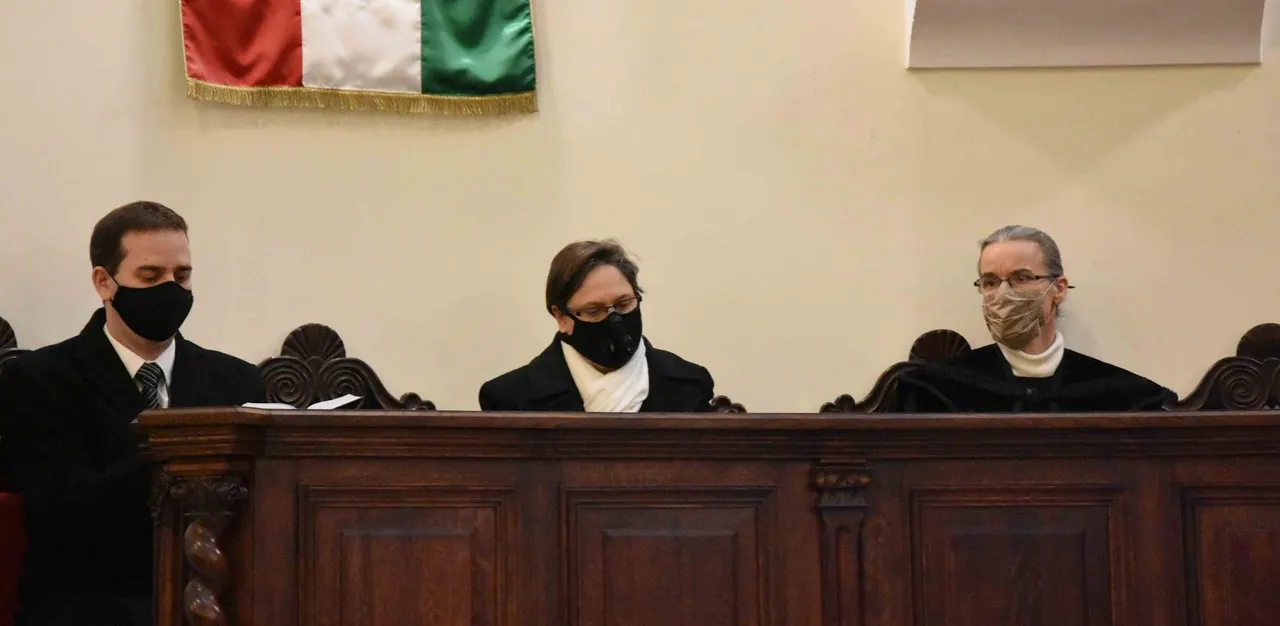 Házaspárok megáldása óév estéjén