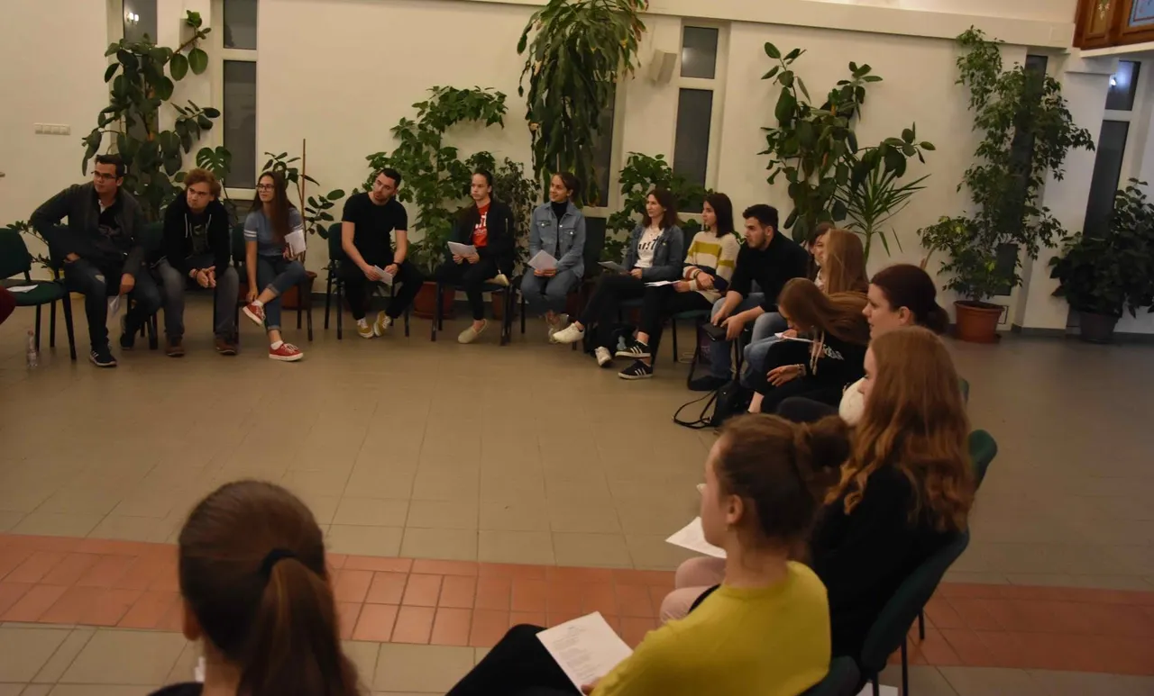 Ifjúsági bibliaórák