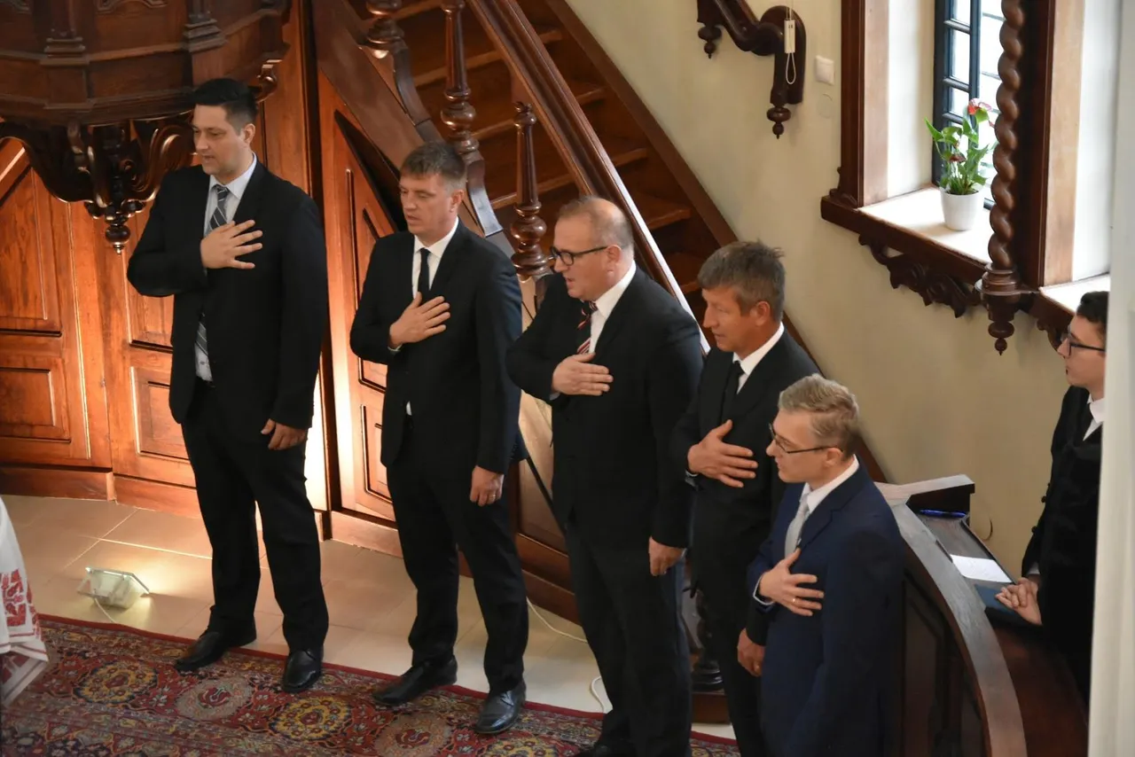 Lelkészbeiktatás, presbiteri fogadalomtétel - 9. kép