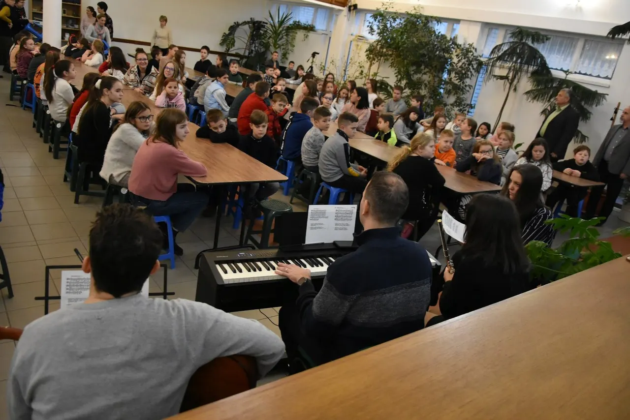  Hittanos karácsony - 1. kép