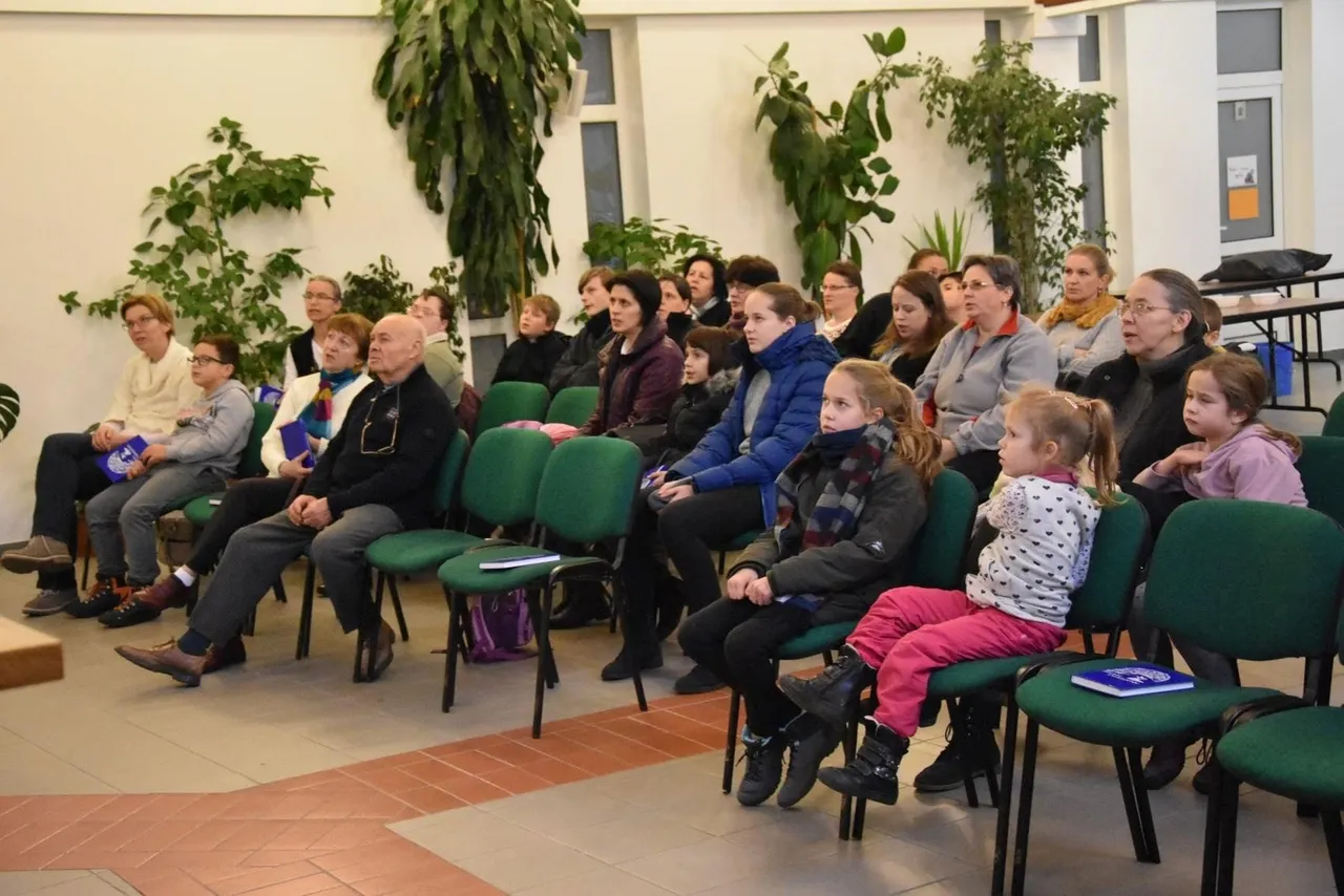 Adventi koszorúkészítés - 1. kép