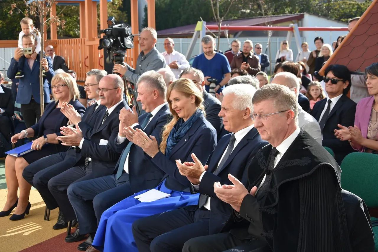 Óvodák átadása - 7. kép