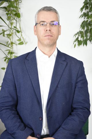 Simon Tamás Simon Tamás