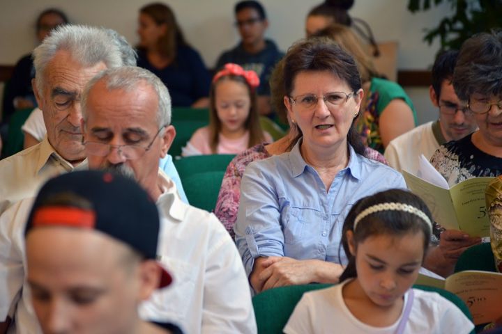 Reggeli áhítat Reggeli áhítat