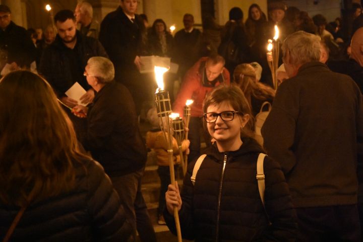 Reformáció fáklyás felvonulás